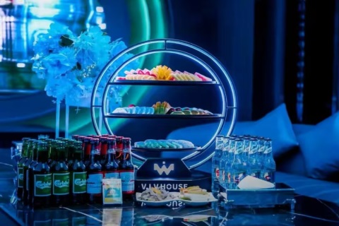 吴忠KTV会所招聘展示你的才华,不要等待机会